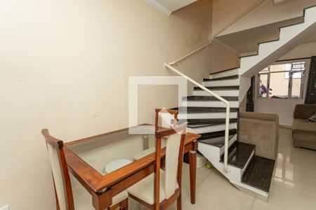 Sala de jantar   de casa de condomínio à venda com 3 quartos, 85m² em Taboão, Diadema