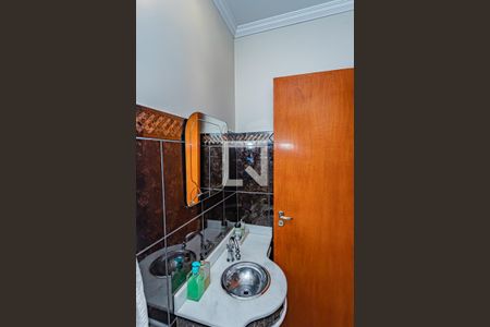 Lavabo de casa para alugar com 3 quartos, 243m² em Jardim Cidade Pirituba, São Paulo