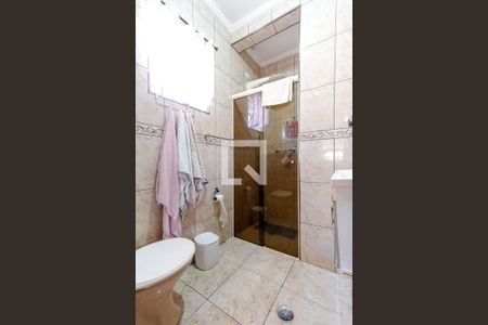 Banheiro da Suíte de casa à venda com 2 quartos, 200m² em Vila Gustavo, São Paulo