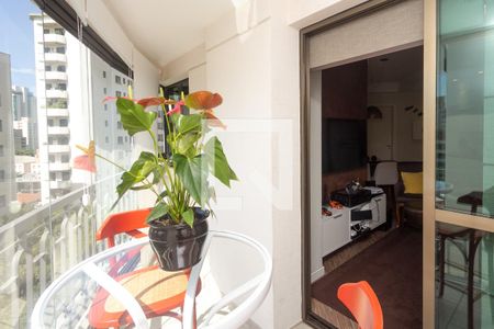 Varanda da Sala de apartamento à venda com 1 quarto, 50m² em Vila Nova Conceição, São Paulo