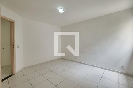 Quarto 1 de casa de condomínio para alugar com 2 quartos, 75m² em Vila Isabel, Rio de Janeiro