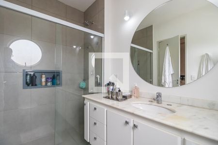 Banheiro 1 de casa de condomínio à venda com 3 quartos, 165m² em Tamboré, Santana de Parnaíba