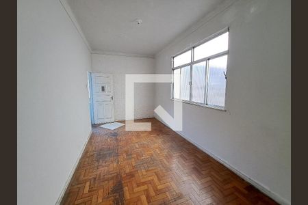 Foto 05 de casa à venda com 2 quartos, 64m² em Ramos, Rio de Janeiro