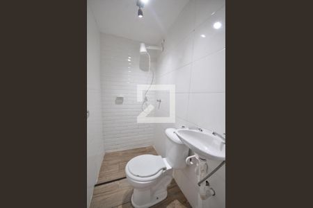 Banheiro de apartamento para alugar com 1 quarto, 24m² em Vila Guilherme, São Paulo