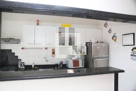 Cozinha de apartamento para alugar com 2 quartos, 71m² em Jardim Imperador, Praia Grande