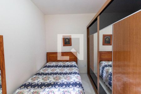 Casa à venda com 100m², 2 quartos e 2 vagas Casa à venda com 100m², 2 quartos e 2 vagasQuarto 2