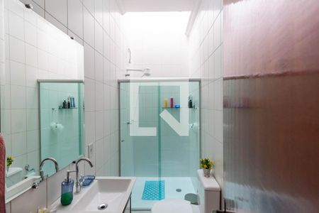 Casa à venda com 100m², 2 quartos e 2 vagas Casa à venda com 100m², 2 quartos e 2 vagasBanheiro