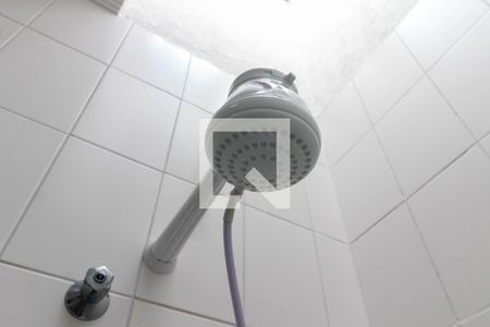 Casa à venda com 100m², 2 quartos e 2 vagas Casa à venda com 100m², 2 quartos e 2 vagasChuveiro