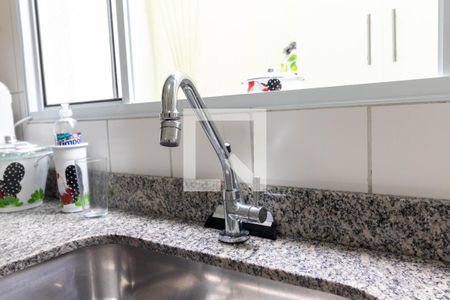 Casa à venda com 100m², 2 quartos e 2 vagas Casa à venda com 100m², 2 quartos e 2 vagasCozinha - Torneira