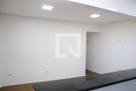 Sala de apartamento à venda com 2 quartos, 70m² em Vila das Palmeiras, Guarulhos