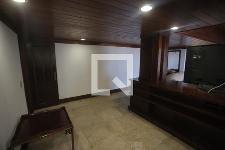 SALA de casa à venda com 5 quartos, 1800m² em Belvedere, Belo Horizonte