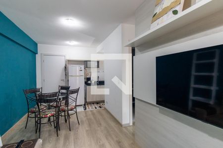 Sala de apartamento para alugar com 1 quarto, 33m² em Centro, Curitiba