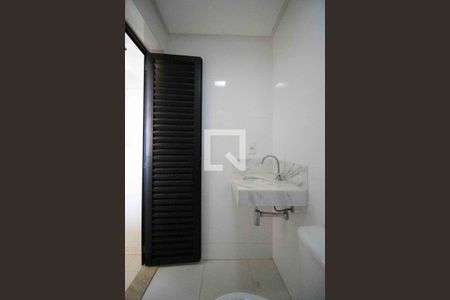 Apartamento para alugar com 150m², 3 quartos e 2 vagas Apartamento para alugar com 150m², 3 quartos e 2 vagasBanheiro de serviço