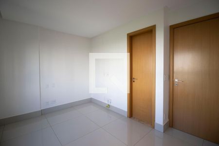 Apartamento para alugar com 150m², 3 quartos e 2 vagas Apartamento para alugar com 150m², 3 quartos e 2 vagasSuíte 2