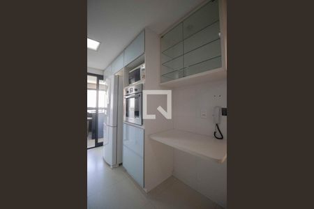 Apartamento para alugar com 150m², 3 quartos e 2 vagas Apartamento para alugar com 150m², 3 quartos e 2 vagasCozinha