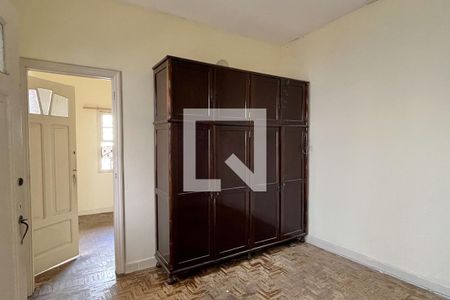 Quarto 1 de casa para alugar com 3 quartos, 250m² em Campo Grande, Santos