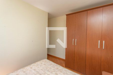 Quarto 1 de apartamento para alugar com 2 quartos, 56m² em Vila Marari, São Paulo