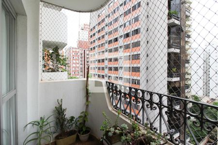 Varanda de apartamento para alugar com 2 quartos, 198m² em Indianópolis, São Paulo