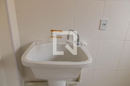 Cozinha/ Área de serviço de apartamento à venda com 2 quartos, 53m² em Ouro Branco, Novo Hamburgo