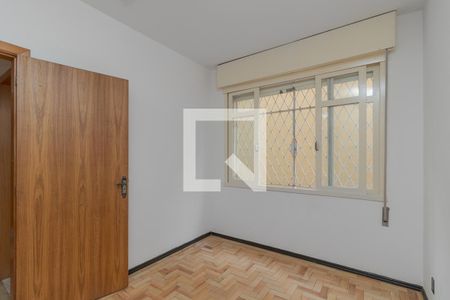 Quarto 2 de apartamento à venda com 2 quartos, 70m² em Auxiliadora, Porto Alegre