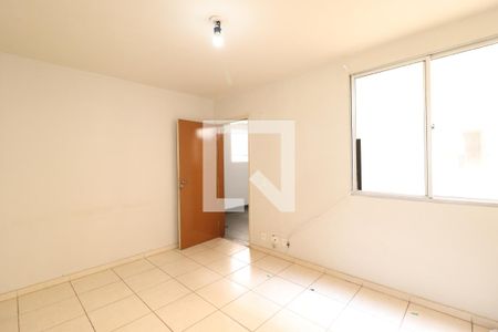 Sala de apartamento para alugar com 2 quartos, 46m² em Chácaras Tubalina E Quartel, Uberlândia