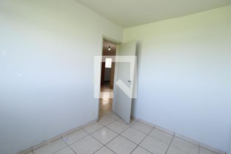 Quarto 2 de apartamento para alugar com 2 quartos, 46m² em Chácaras Tubalina E Quartel, Uberlândia