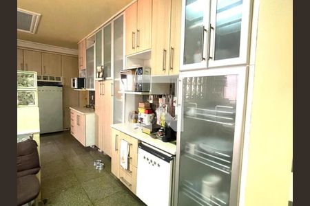 Foto 02 de apartamento à venda com 4 quartos, 340m² em Jardim Vitória Régia, São Paulo