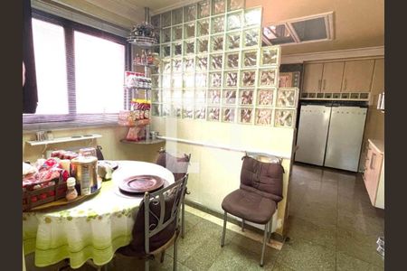 Foto 04 de apartamento à venda com 4 quartos, 340m² em Jardim Vitória Régia, São Paulo