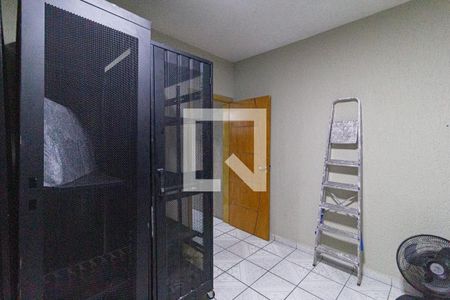 Quarto  de casa para alugar com 2 quartos, 150m² em Vila da Oportunidade, Carapicuíba