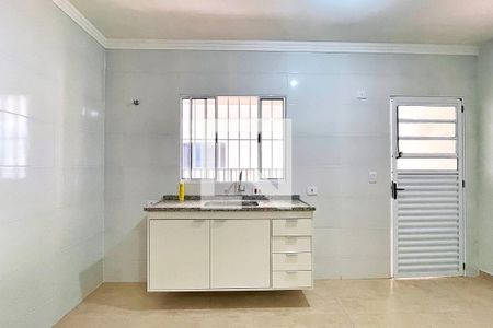 Cozinha de apartamento para alugar com 1 quarto, 42m² em Parque Continental I, Guarulhos