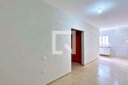 Sala de apartamento para alugar com 2 quartos, 52m² em Parque Continental I, Guarulhos