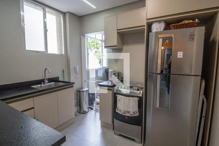 Cozinha de apartamento à venda com 3 quartos, 101m² em Petrópolis, Porto Alegre