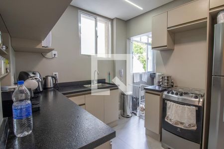 Cozinha de apartamento à venda com 3 quartos, 101m² em Petrópolis, Porto Alegre