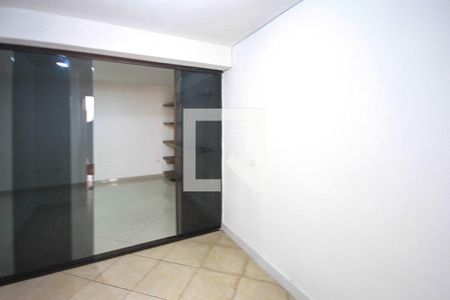 Quarto de Serviço de casa à venda com 1 quarto, 90m² em Jardim Adutora, São Paulo