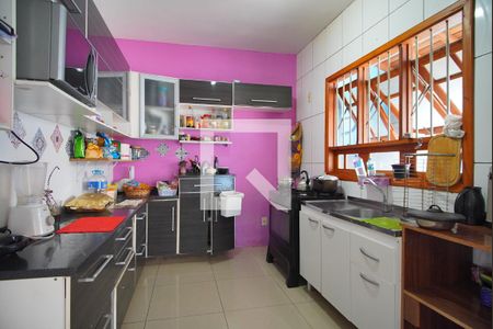 Cozinha de casa à venda com 3 quartos, 280m² em Morro Santana, Porto Alegre