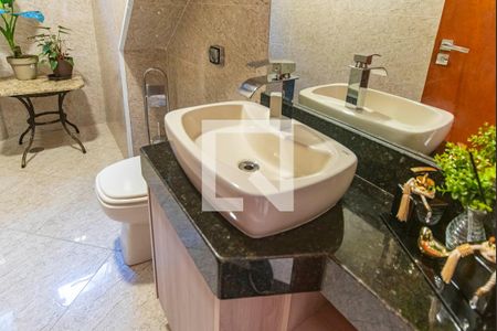 Lavabo de casa à venda com 5 quartos, 320m² em Jardim Las Vegas, Santo André