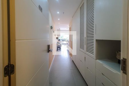 Studio à venda com 26m², 1 quarto e sem vagaentrada corredor