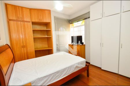 Suite de apartamento à venda com 3 quartos, 99m² em Santo Antônio, Belo Horizonte