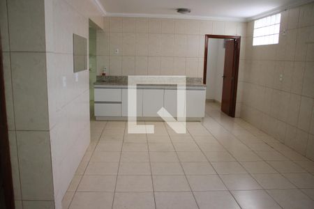 Sala  de casa para alugar com 3 quartos, 300m² em Vila Novo Horizonte, Goiânia