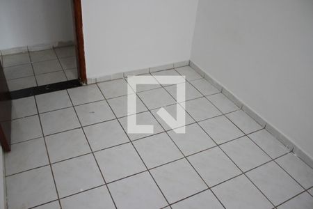 Quarto de casa para alugar com 3 quartos, 300m² em Vila Novo Horizonte, Goiânia