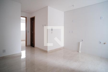 Sala/ Cozinha/ Área de serviço de apartamento para alugar com 2 quartos, 34m² em Parque Paineiras, São Paulo