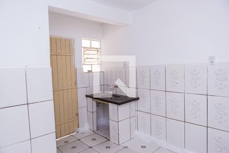 Casa para alugar com 35m², 1 quarto e sem vagaSala e cozinha