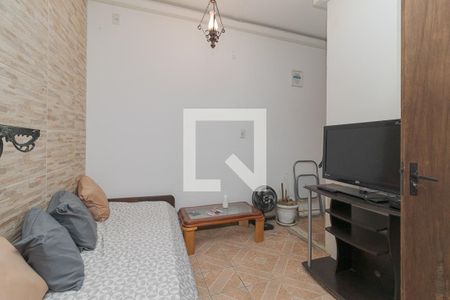 Sala de apartamento para alugar com 3 quartos, 64m² em São João, Porto Alegre