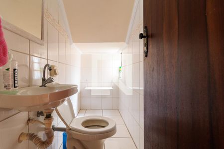 Lavabo de casa à venda com 3 quartos, 160m² em Parque Assunção, Taboão da Serra