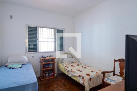 Quarto 2 de casa à venda com 3 quartos, 200m² em Vila Liviero, São Paulo