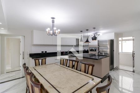 Sala de apartamento para alugar com 3 quartos, 108m² em Vila Santo Estefano, São Paulo