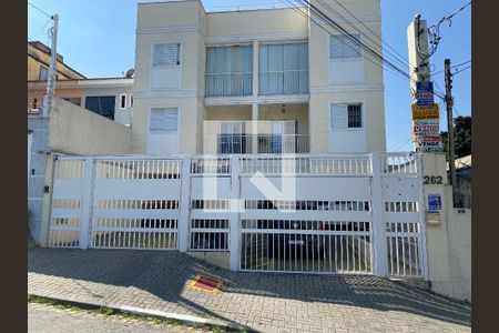 Fachada com plaquinha de apartamento para alugar com 2 quartos, 45m² em Vila Leonor, São Paulo