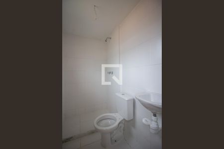 Banheiro da Suíte de casa de condomínio à venda com 3 quartos, 83m² em Vargem Pequena, Rio de Janeiro