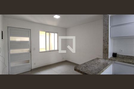 Sala de apartamento para alugar com 2 quartos, 54m² em Piedade, Rio de Janeiro