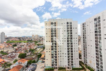 Vista  de apartamento à venda com 3 quartos, 70m² em City Bussocaba, Osasco